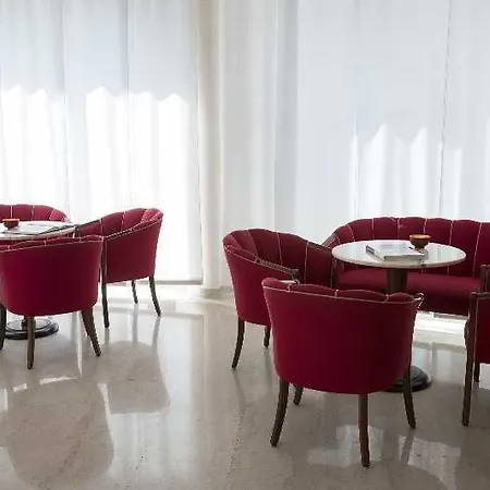 Miralaghi Hotel