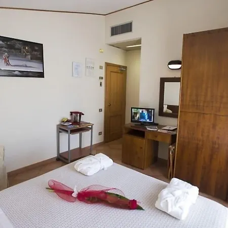 Hotel Miralaghi
